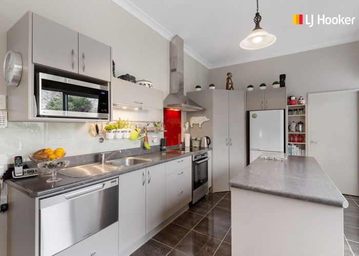  at 11 Rugby Street, Saint Kilda, Dunedin
