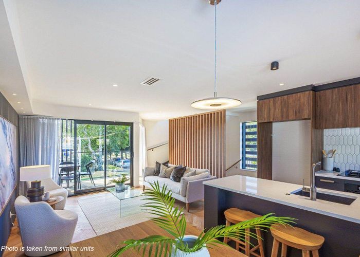  at 1/16 Mapau Road, Greenlane, Auckland City, Auckland
