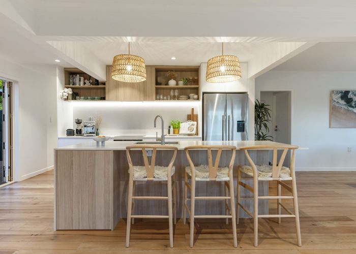  at 1/107 Beach Haven Road, Beach Haven, Auckland