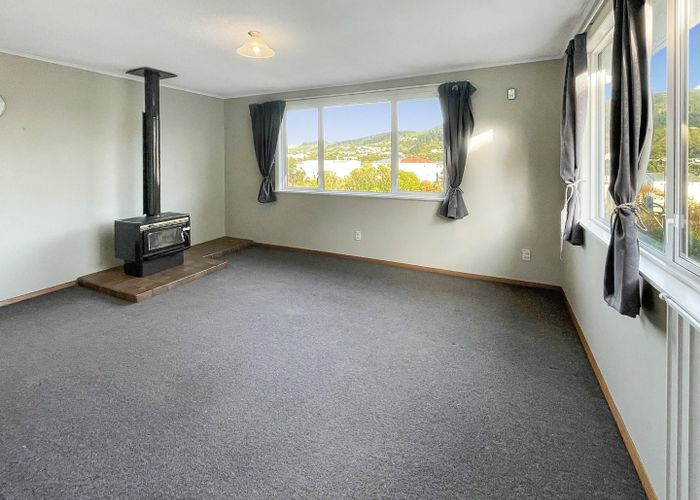  at 15 Anthony Street, Tawa, Wellington, Wellington