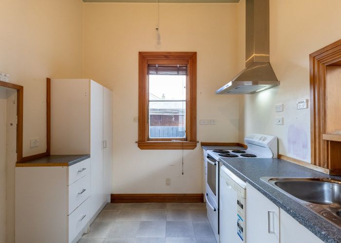  at 6 Worcester Street, West End, Palmerston North, Manawatu / Whanganui