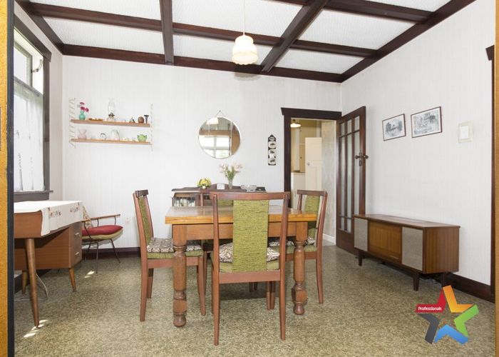  at 38 Miller Street, Point Chevalier, Auckland