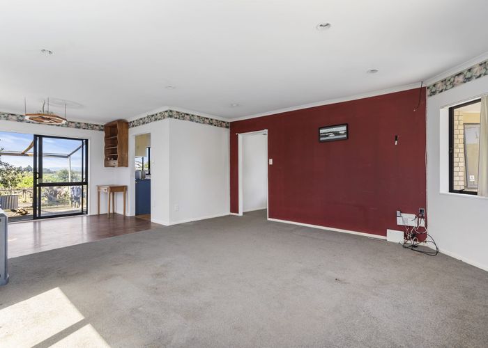  at 89 Waimahia Avenue, Weymouth, Auckland