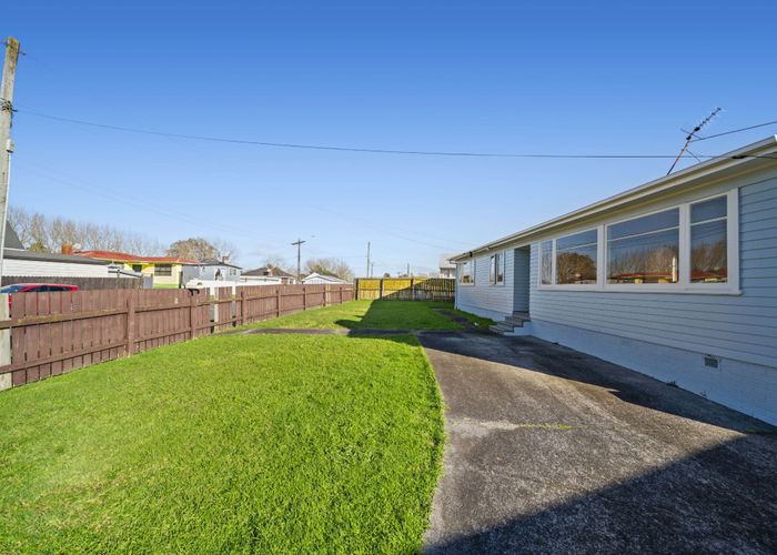  at 7 Williams Crescent, Otara, Manukau City, Auckland