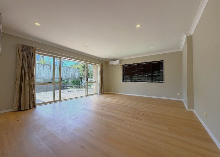  at 31B Tiverton Rd---Viewing on Wed 25th Feb at 5:50-6:10pm, Avondale, Auckland City, Auckland