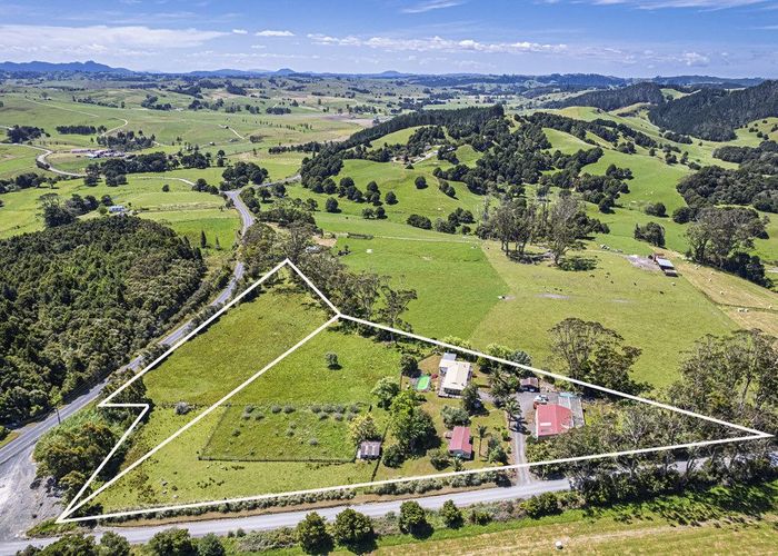  at 1610 Paparoa-Oakleigh Road, Paparoa, Kaipara, Northland
