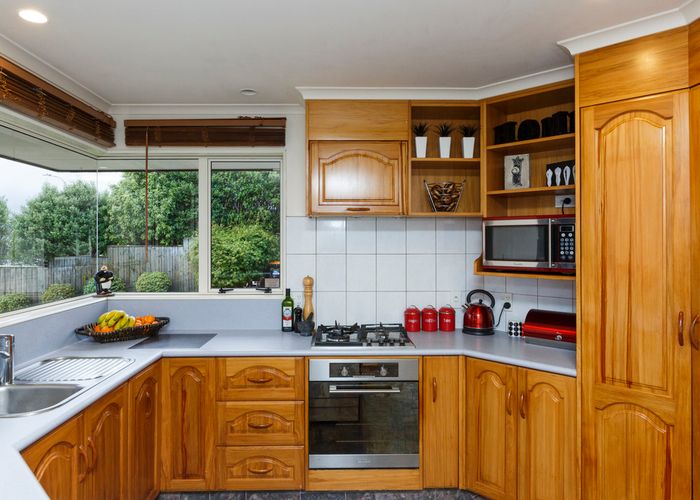  at 27 Greenwood Place, Fitzherbert, Palmerston North