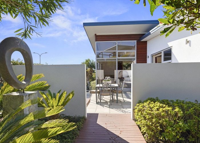  at 4 St Andrews Parkway, Waiwhakaiho, New Plymouth, Taranaki