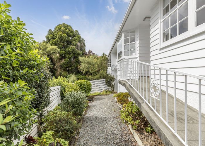  at 5 Ridd Crescent, Karori, Wellington