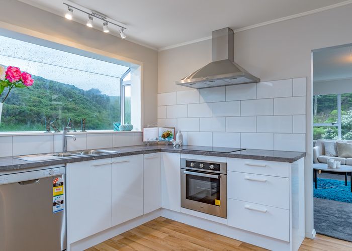  at 1/45 Thornley Street, Titahi Bay, Porirua