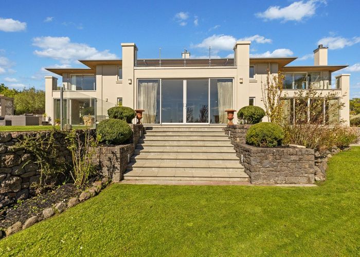  at 87,89&89A Dyers Pass Road, Cashmere, Christchurch City, Canterbury