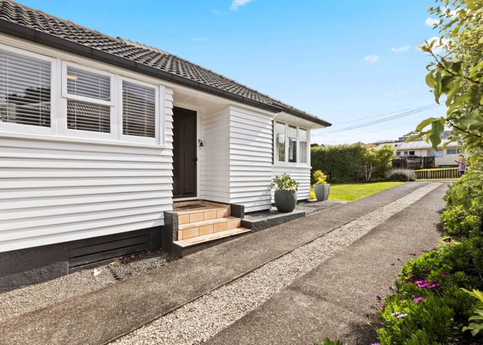  at 5 Roseway Place, Glen Innes, Auckland City, Auckland