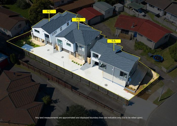 at 9A, 9B, 9C Tangelo Place, Bucklands Beach, Manukau City, Auckland