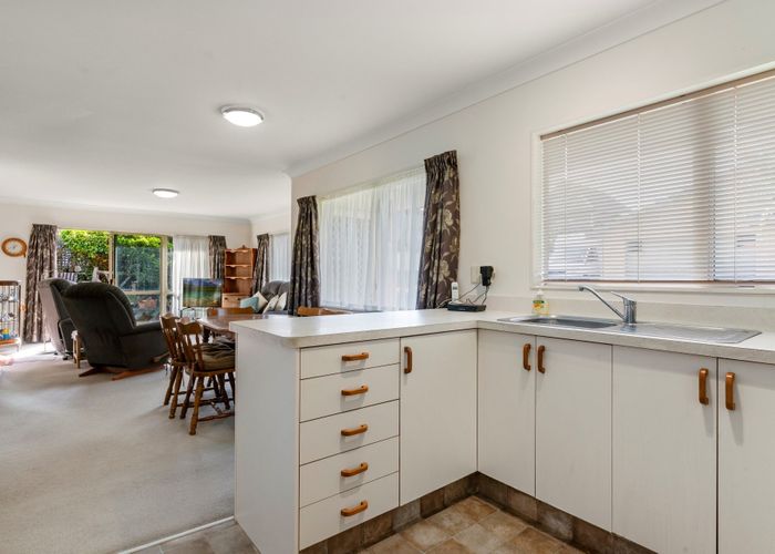  at 6 Racecourse Way, Greerton, Tauranga, Bay Of Plenty