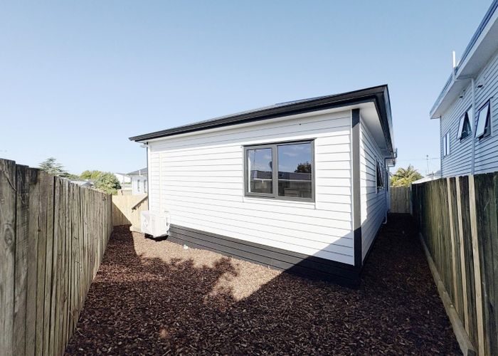  at 33B Harwood Road, Mount Wellington, Auckland City, Auckland