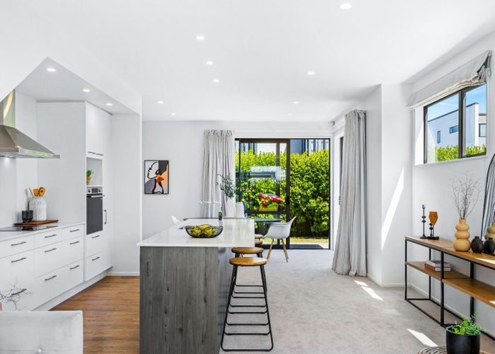  at 35 Carder Court, Hobsonville, Waitakere City, Auckland