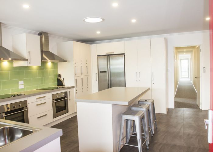  at 52 Saint Johns Street, Woolston, Christchurch City, Canterbury