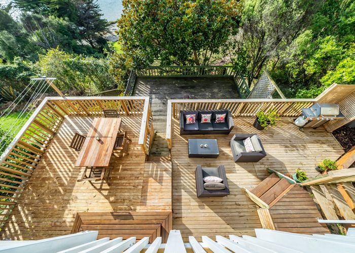  at 29 Spinnaker Drive, Whitby, Porirua