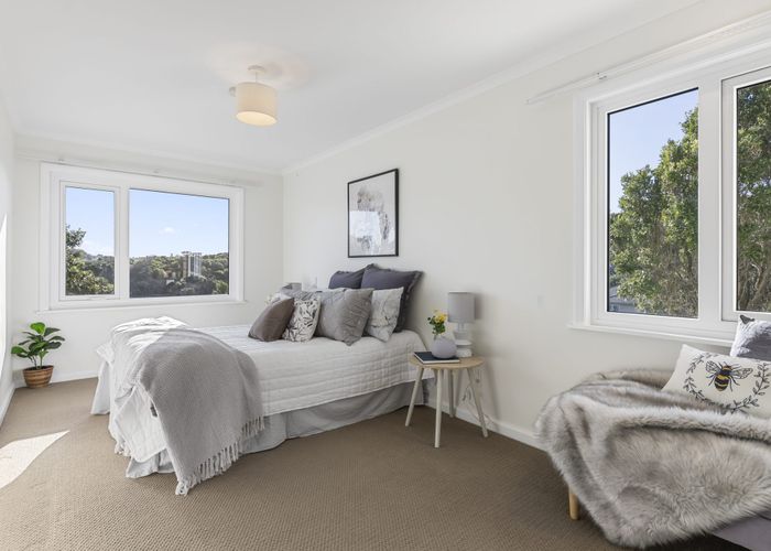  at 16 Lyndfield Lane, Newlands, Wellington, Wellington