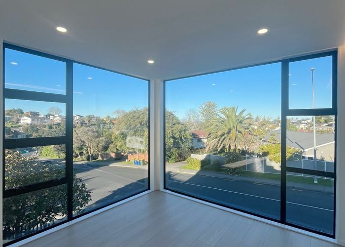  at 9A Glamorgan Drive, Torbay, North Shore City, Auckland