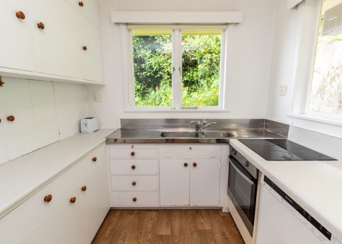  at 138A (upstairs) Raroa Road, Aro Valley, Wellington, Wellington