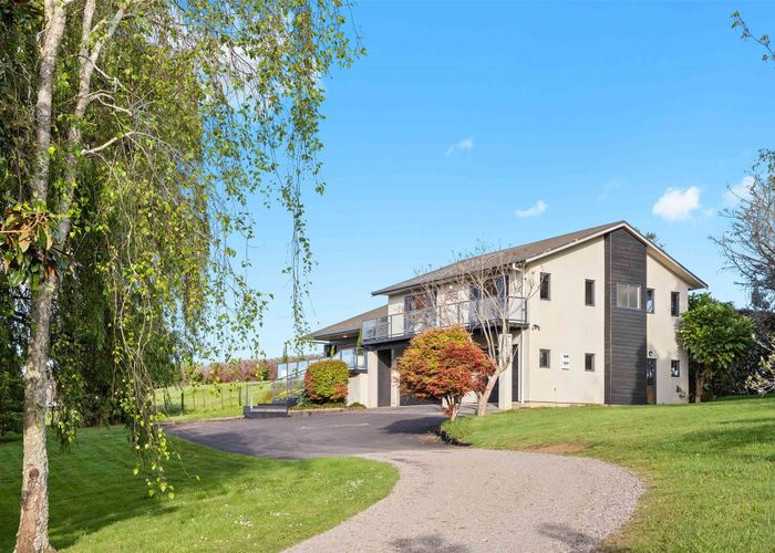  at 42 Arana Drive, Drury