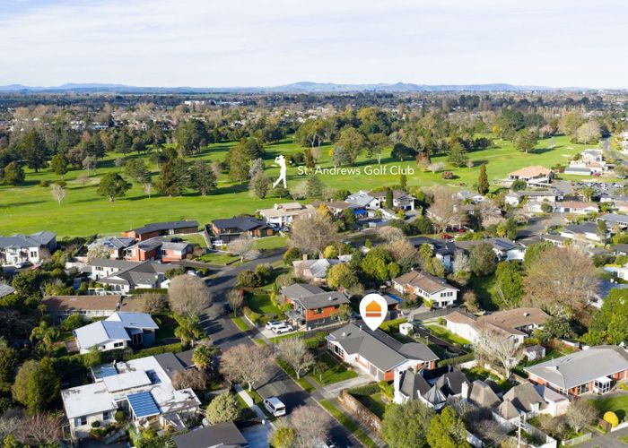  at 4 Marnane Terrace, Saint Andrews, Hamilton, Waikato