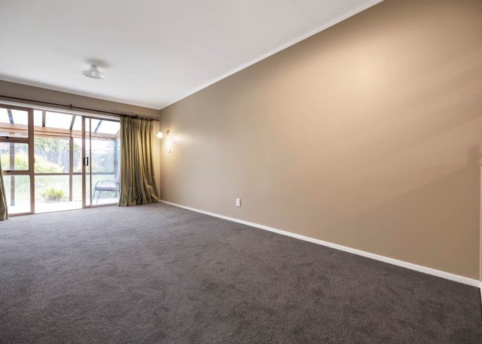  at 4/16 Campbell Road, Royal Oak, Auckland City, Auckland