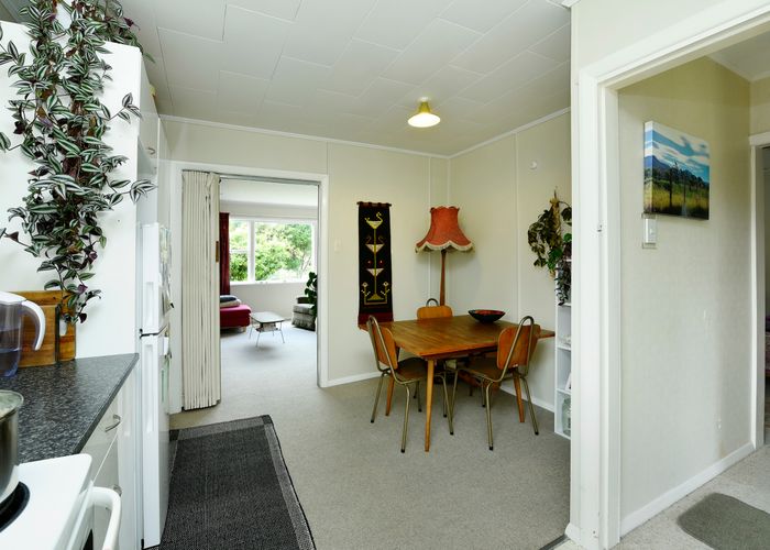  at 74 Bronte Street East, Nelson