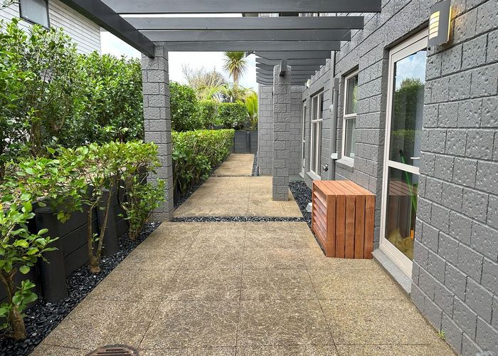  at 88 San Marino Drive West, Henderson, Waitakere City, Auckland