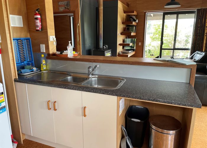  at 11 Opuka Place, Haast