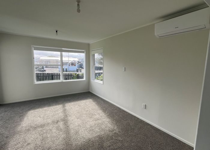  at 11 Tiari Place, Mangere East, Manukau City, Auckland