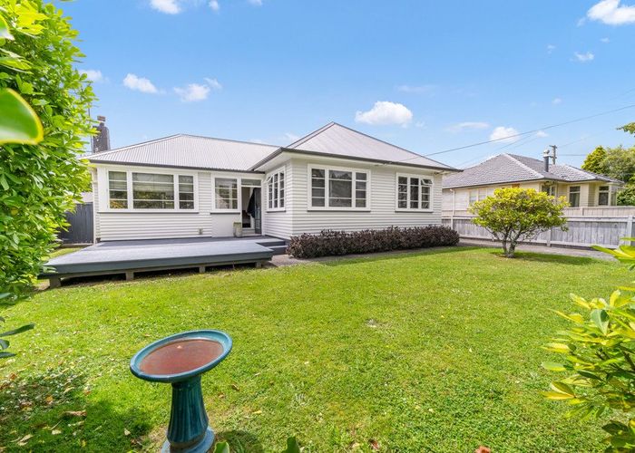  at 24 Golders Road, Elderslea, Upper Hutt, Wellington
