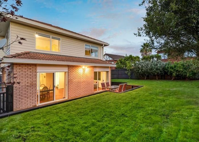  at 2/201 Abbotts Way, Remuera, Auckland