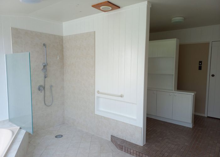  at 4/46 Raynes Road, Rukuhia