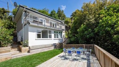  at 10 Otitori Bay Road, Titirangi, Auckland