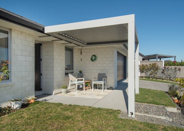  at 76 Bert Wall Drive, Omokoroa, Omokoroa