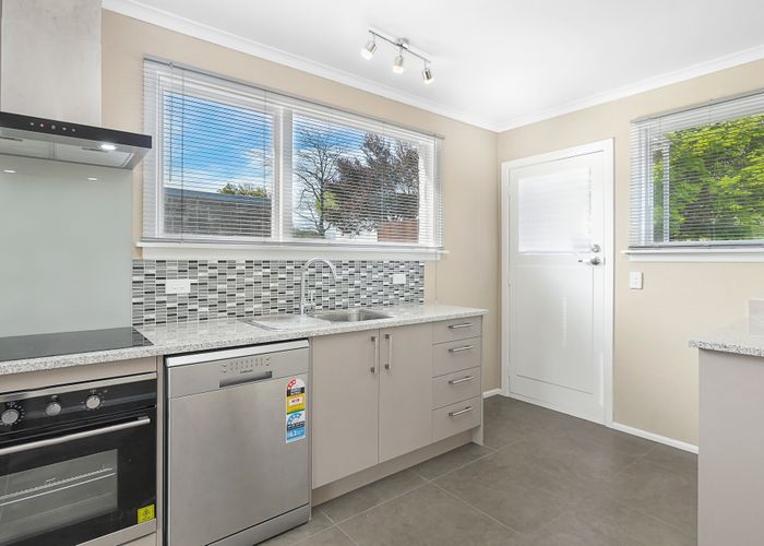  at 2/39 Trafalgar Street, St Albans, Christchurch