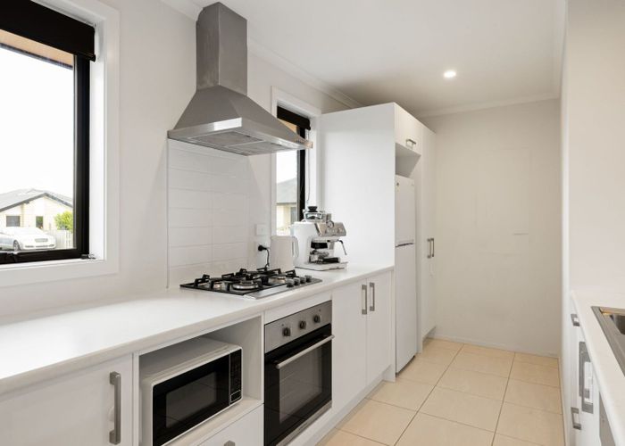  at 8 Manawaroa Close, Grandview Heights, Hamilton, Waikato