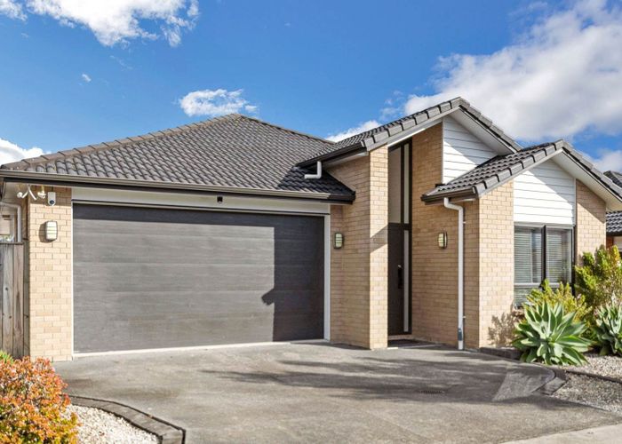  at 45 Castlederg Drive, Flat Bush, Auckland