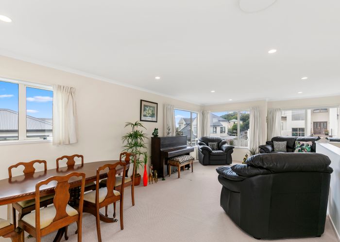  at 35 Tamworth Crescent, Newlands, Wellington