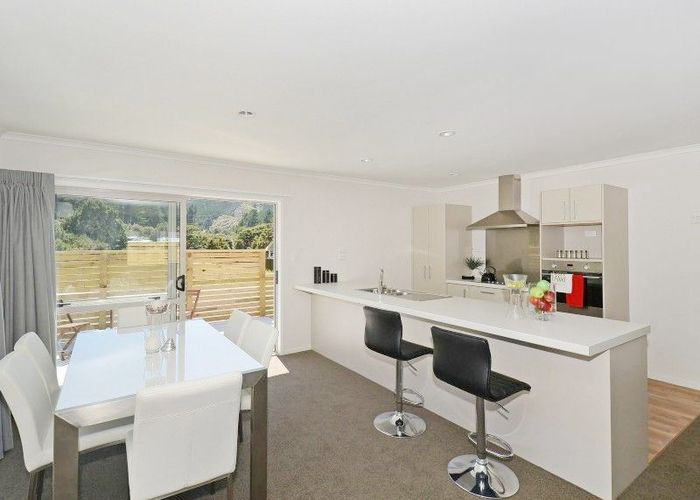  at 73 Riverstone Drive, Craigs Flat, Upper Hutt