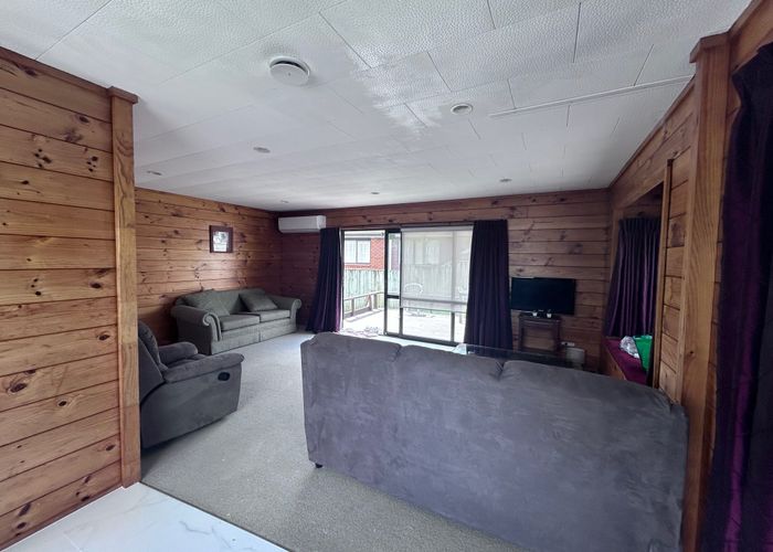  at 145 Botany Road, Botany Downs, Manukau City, Auckland