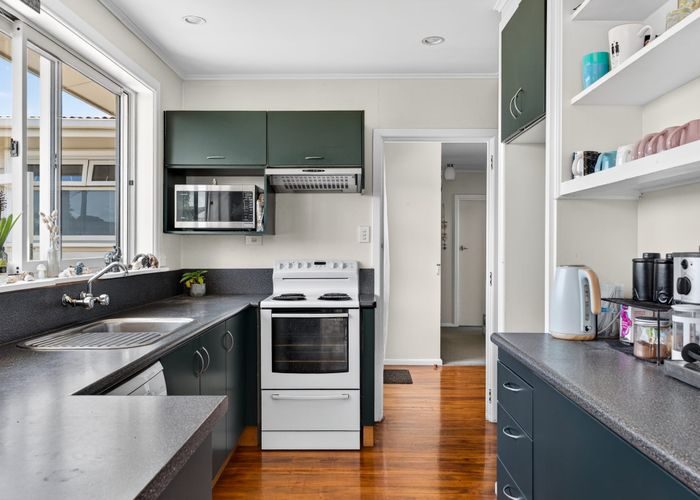  at 9 Blenheim Street, Taradale, Napier, Hawke's Bay