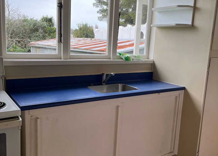  at 9 Pegler Drive, Howick, Auckland