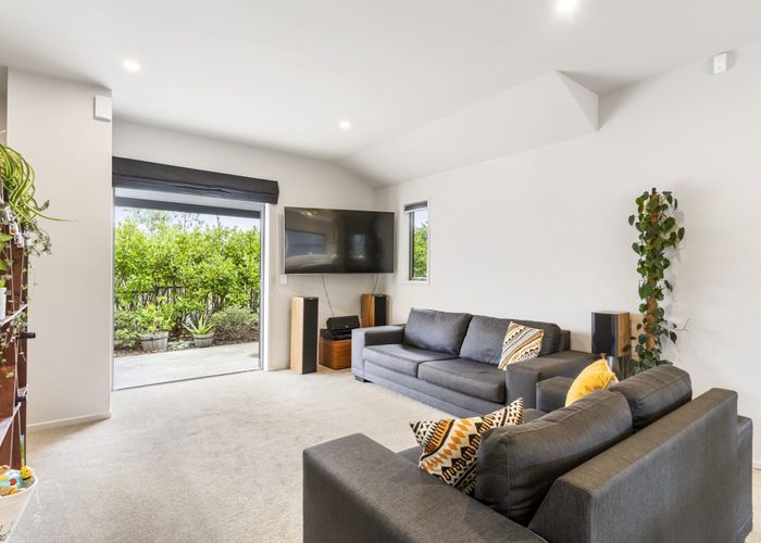  at 7 Glenbrae Glade, Glen Innes, Auckland