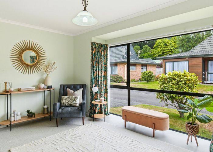  at 33/42 Main Road, Tawa, Wellington, Wellington