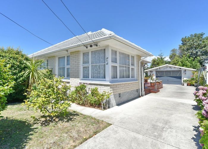  at 71 Vancouver Crescent, Wainoni, Christchurch City, Canterbury