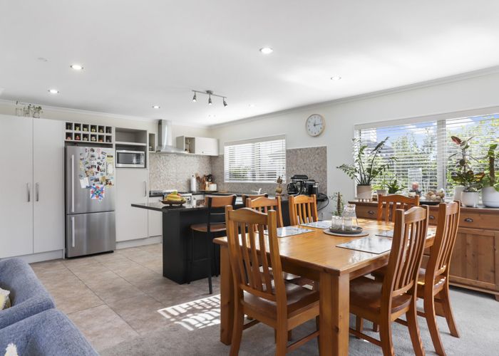  at 2A Tirau Place, Mangere, Auckland