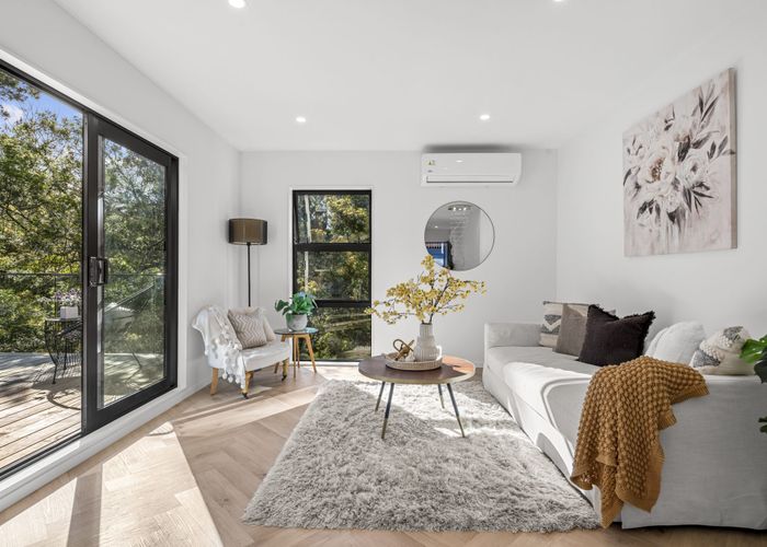  at 5B Saddleback Rise, Murrays Bay, North Shore City, Auckland